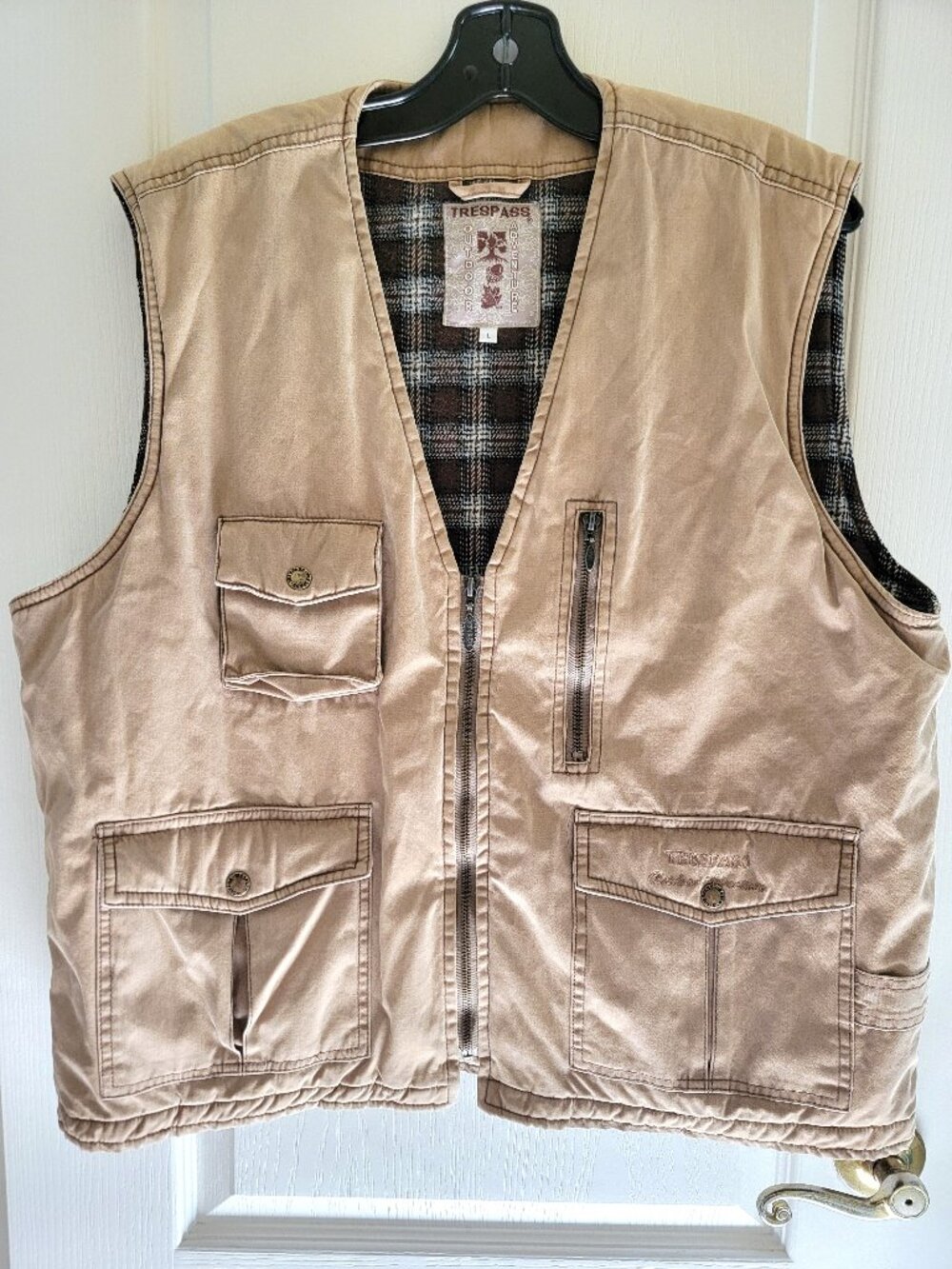 TRESPASS FISHERMAN STUFFED VEST